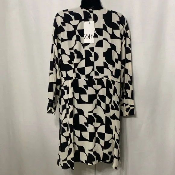 NWT Zara Abstract Women S Black White Long Sleeve Mini Dress-V-Neck Button Front - Picture 8 of 11